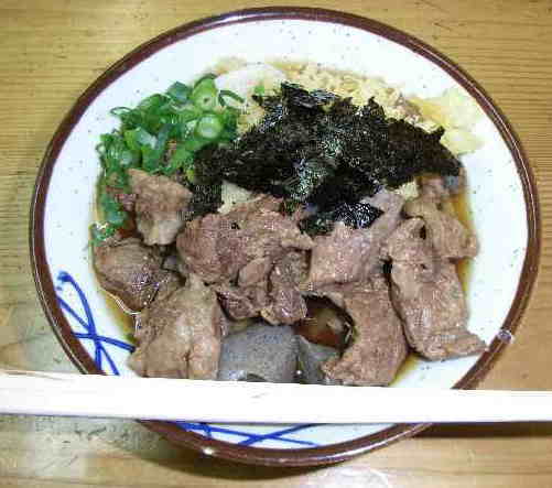 味見亭牛すじぶっかけ　牛スジが多いぞ！